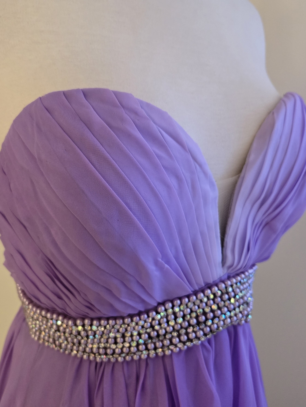 La Femme Lavender to White Ombre Wisteri Strapless Evening Gown Beaded Waist - Picture 4 of 10